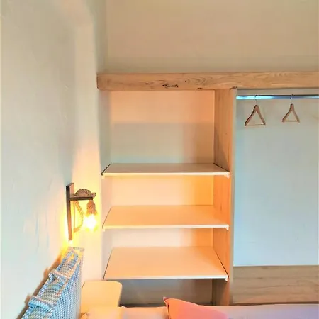 Mosaic Apartament Drios